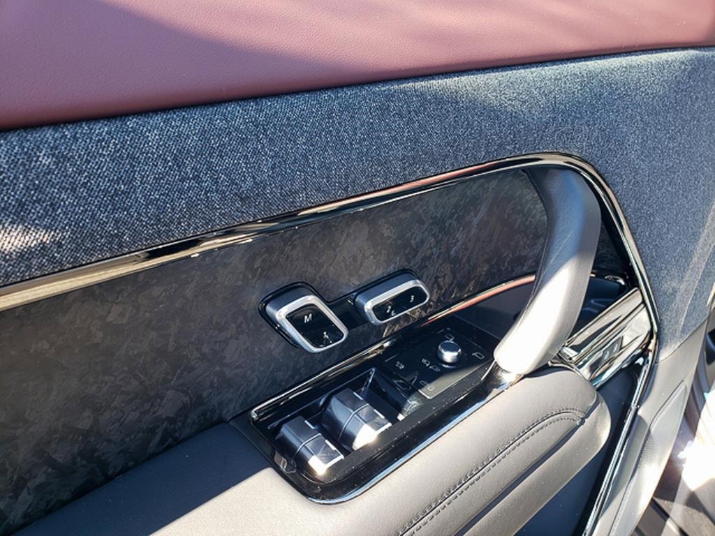 New 2025 Land Rover Range Rover Sport Dynamic SE image 11