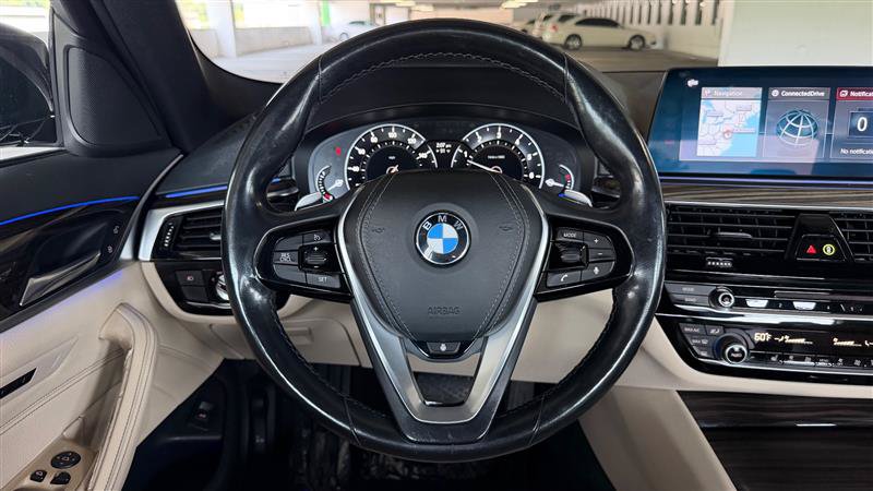 Used 2018 BMW 530i xDrive AWD/4WD image 29