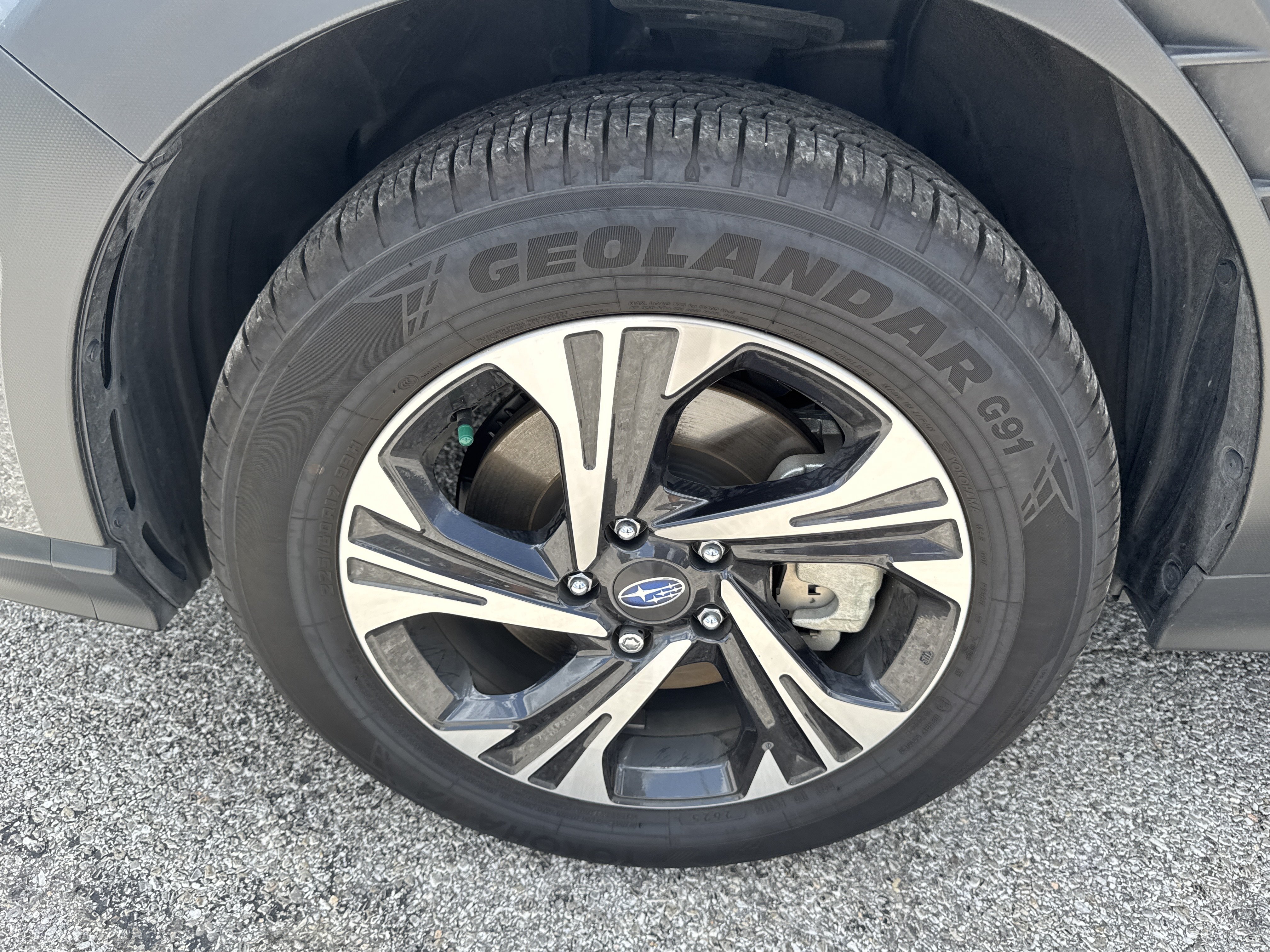 Certified 2026 Subaru Crosstrek 2.5i Premium AWD/4WD image 9
