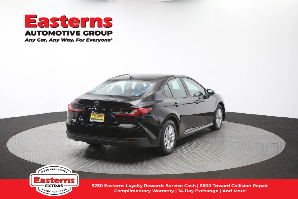Used 2026 Toyota Camry LE FWD image 41