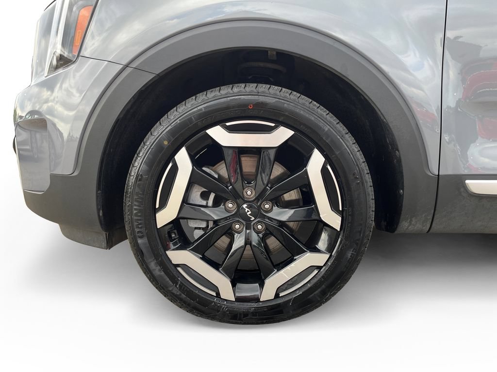 Used 2025 Kia Telluride S FWD image 31