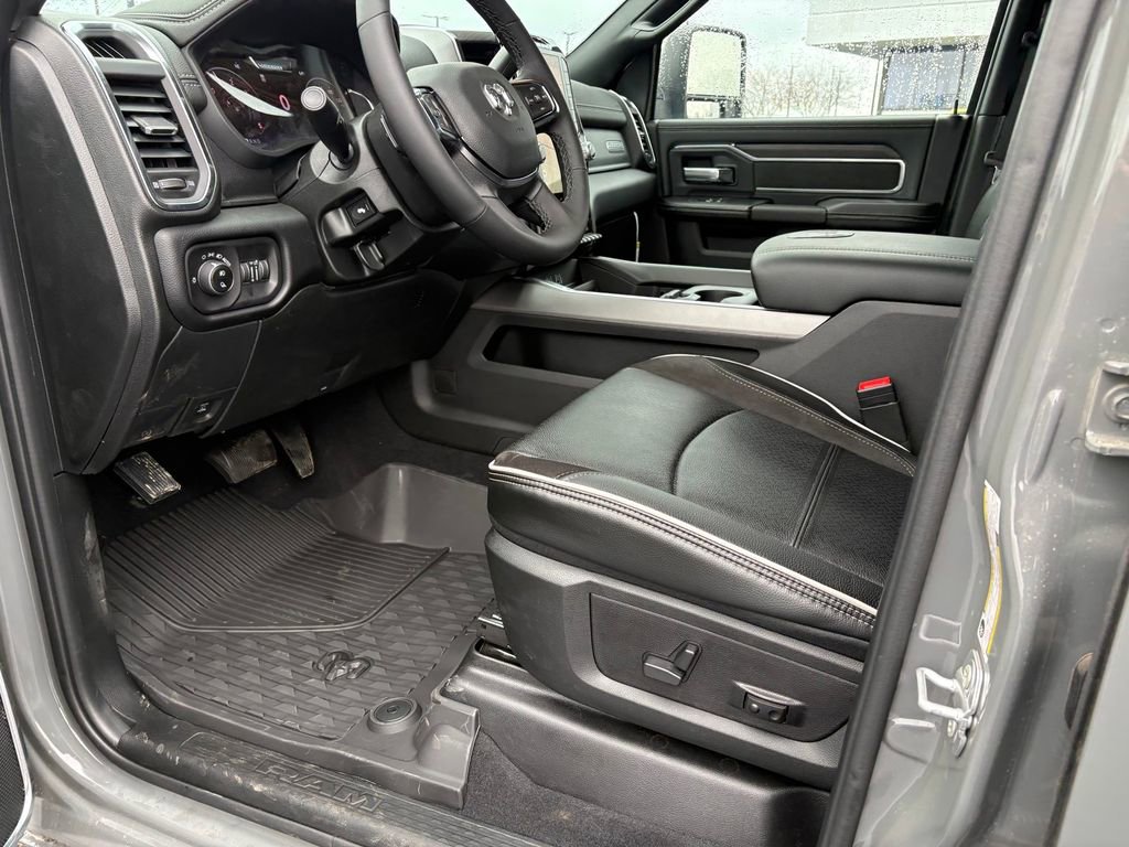 New 2026 RAM 3500 Laramie w/ Night Edition AWD/4WD image 15