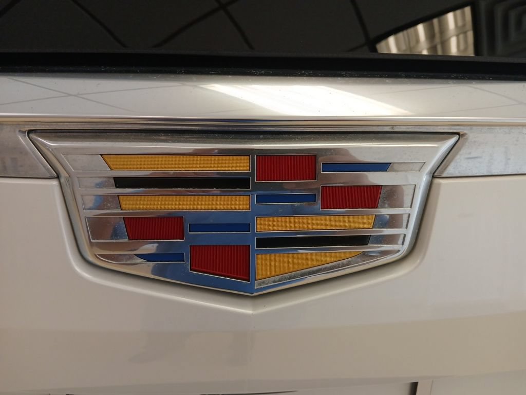 Certified 2023 Cadillac Escalade Premium Luxury AWD/4WD image 30