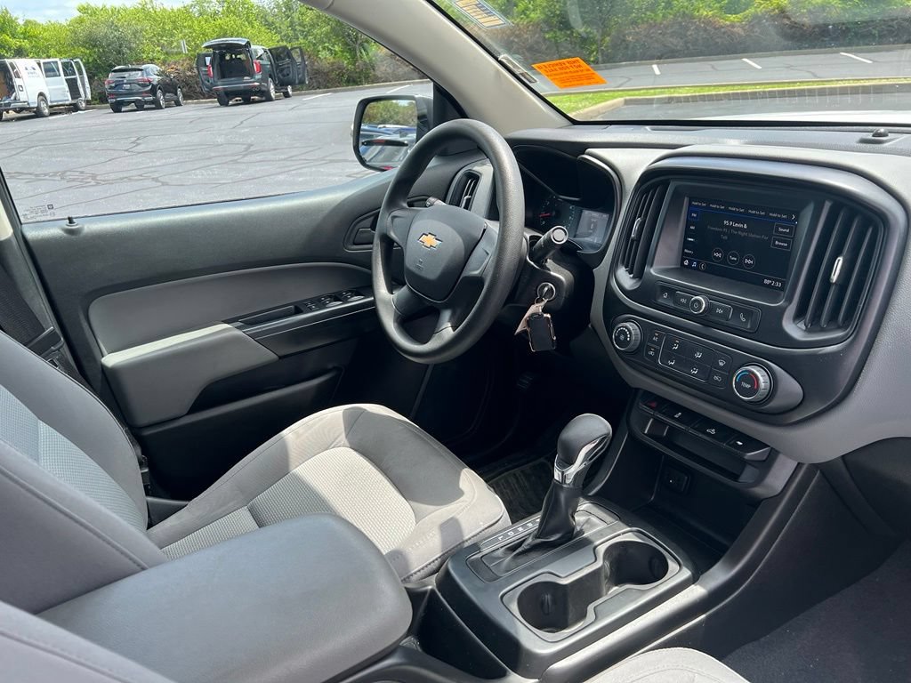 Used 2022 Chevrolet Colorado W/T AWD/4WD image 8