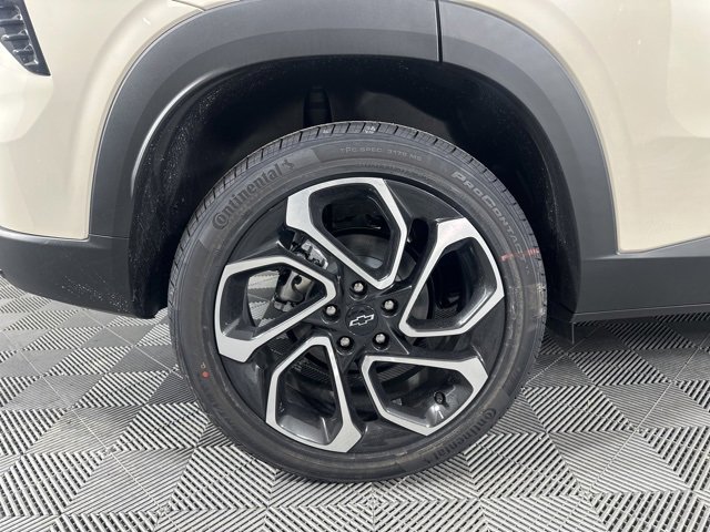New 2026 Chevrolet Trax RS w/ Sunroof Package image 10