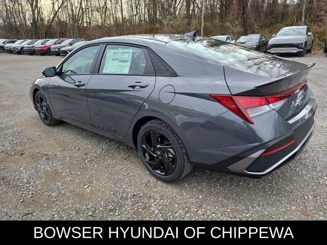 New 2026 Hyundai Elantra Sport video 3