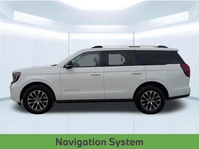 Used 2025 Ford Expedition Platinum AWD/4WD image 2