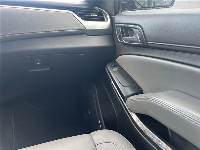 Used 2019 Chevrolet Suburban LT AWD/4WD image 24