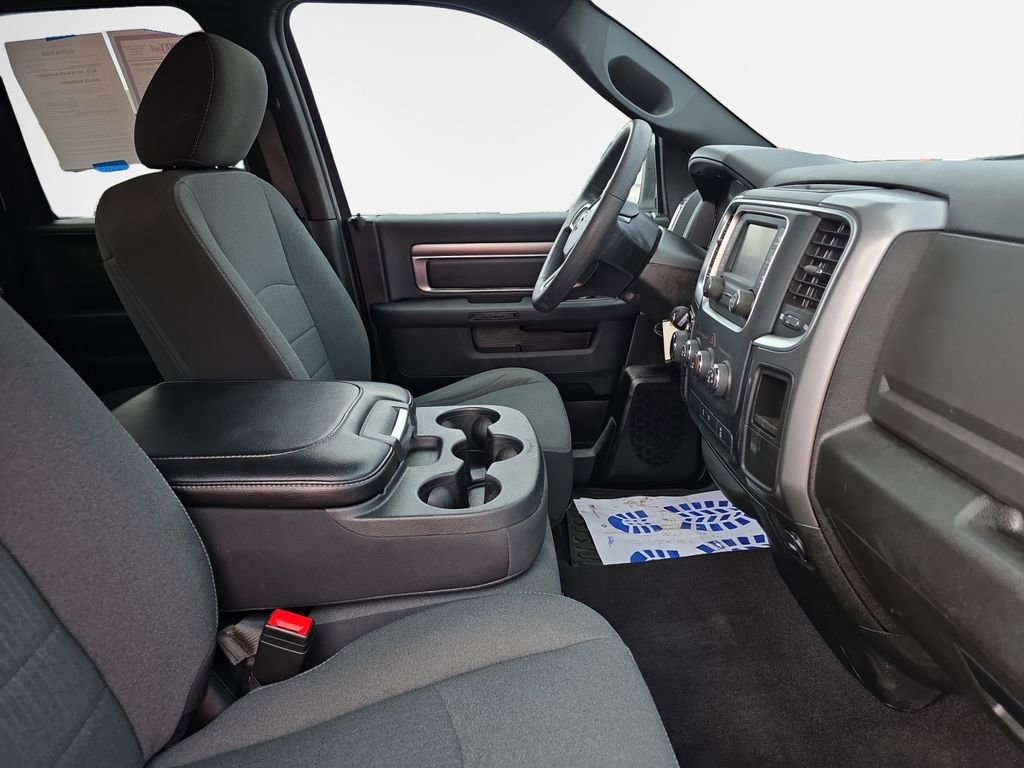 Used 2023 RAM 1500 Classic Warlock image 24