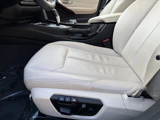 Used 2015 BMW 328i xDrive Sedan image 12