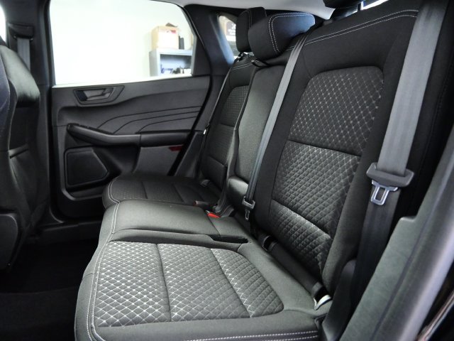 Certified 2023 Ford Escape Active w/ Cold Weather Package FWD image 15
