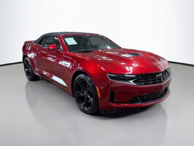 Certified 2023 Chevrolet Camaro LT RWD image 3