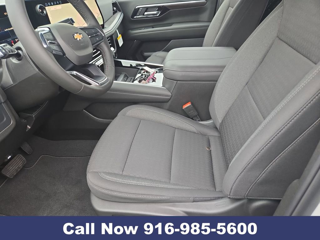 New 2026 Chevrolet Suburban LS image 23