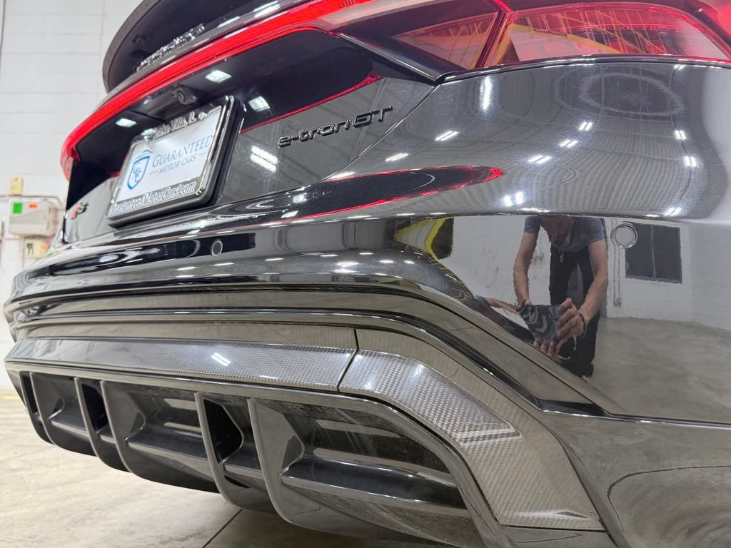 Used 2022 Audi RS e-tron GT w/ Year 1 Package AWD/4WD image 24