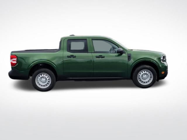 New 2025 Ford Maverick XL w/ Equipment Group 101A image 9