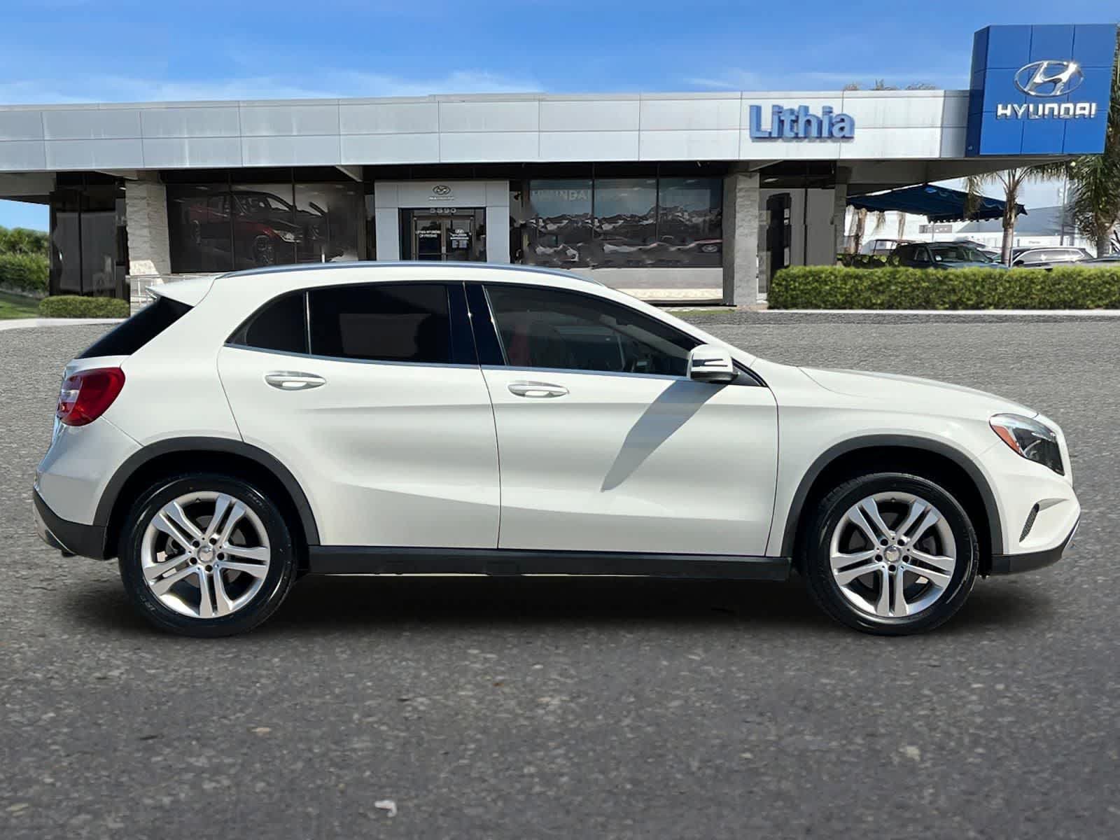 Used 2016 Mercedes-Benz GLA 250 4MATIC image 9