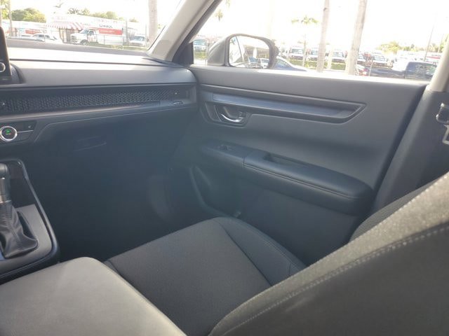 Used 2025 Honda CR-V EX image 15