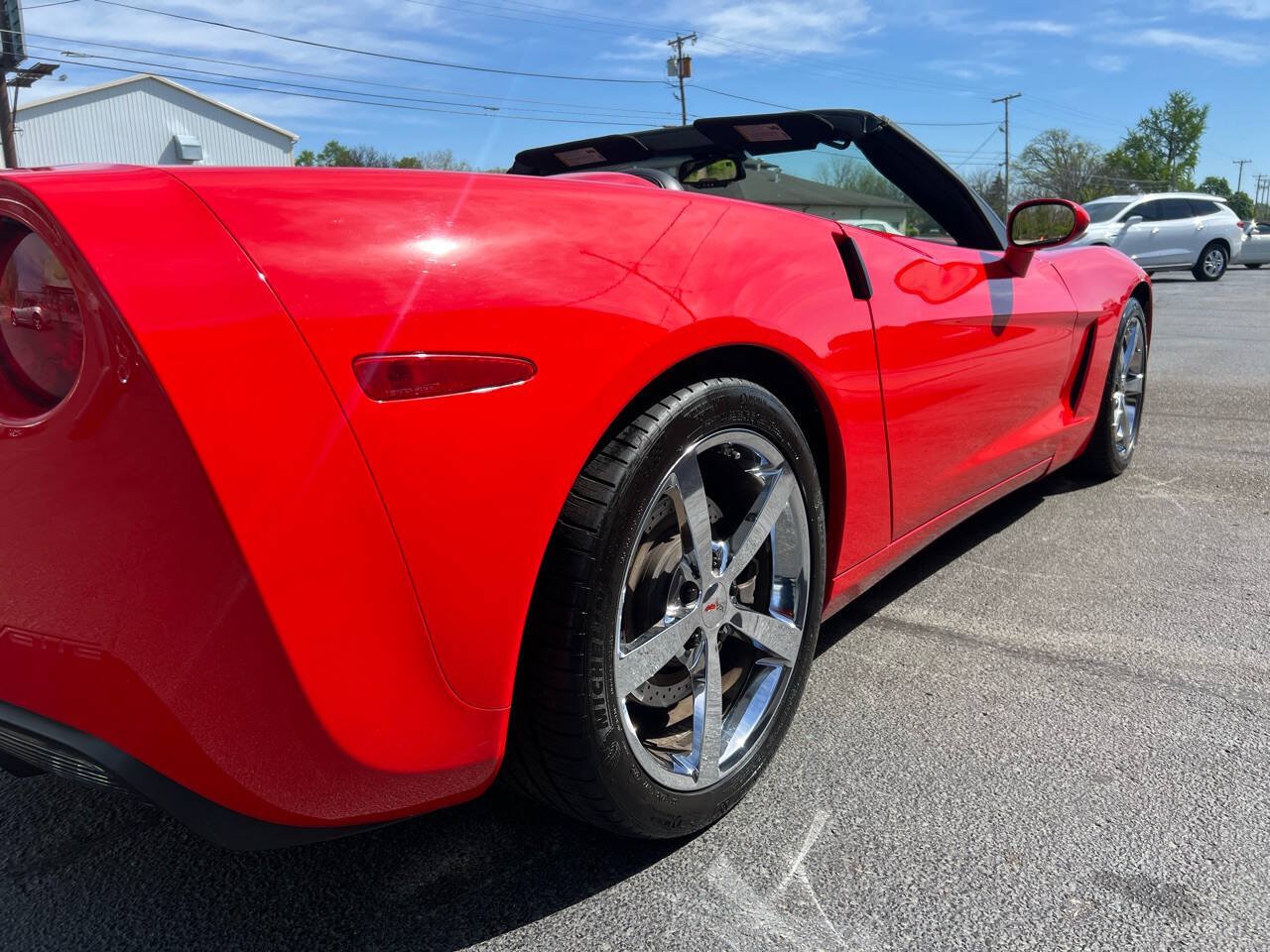 Used 2010 Chevrolet Corvette Convertible w/ Preferred Equipment Group RWD image 40