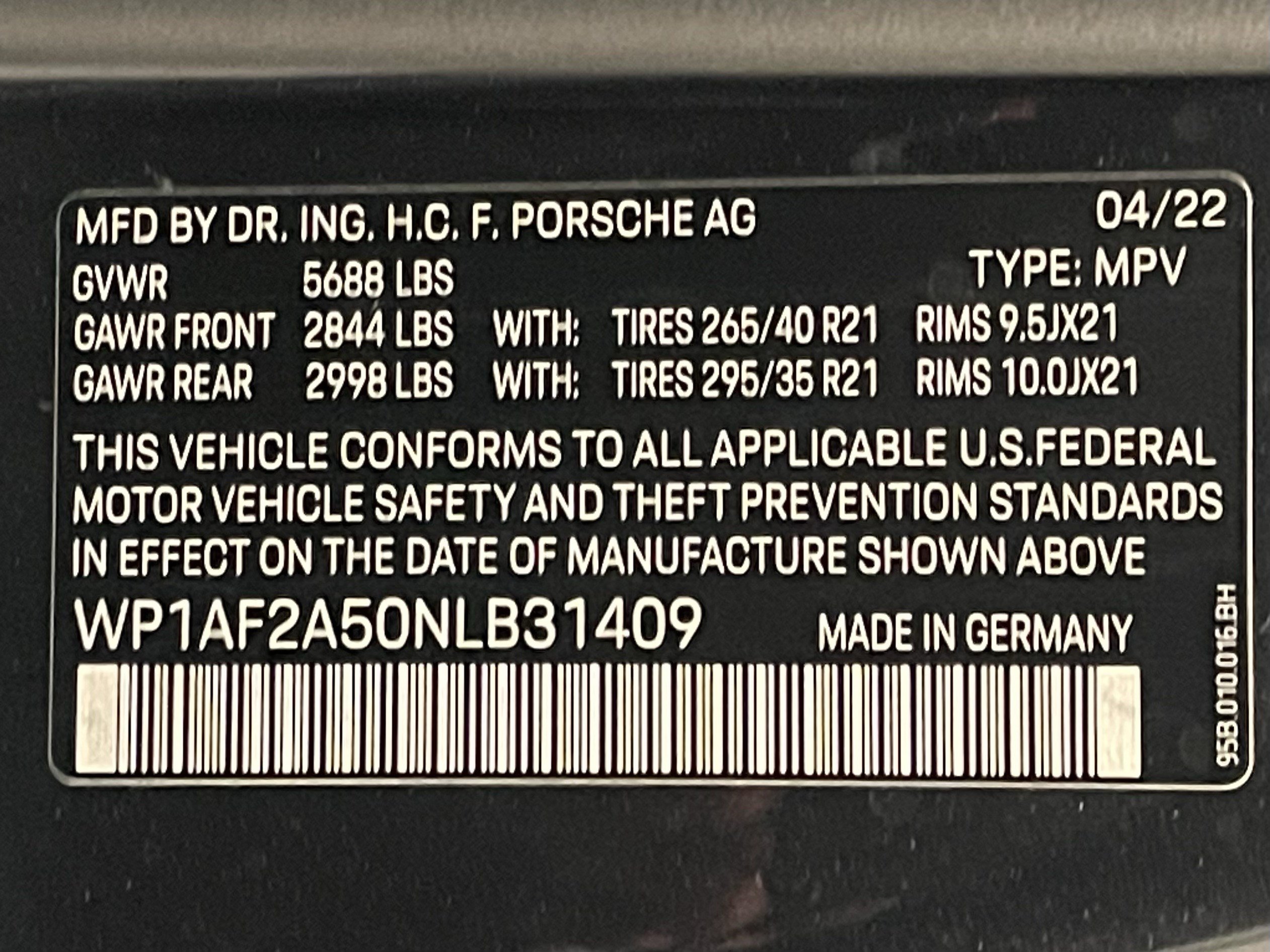 Used 2022 Porsche Macan GTS AWD/4WD image 24