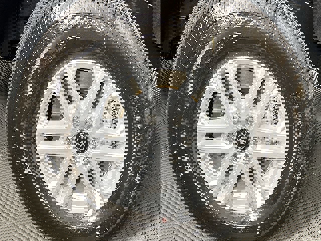 Used 2026 Toyota Tundra SR5 w/ SR5 Convenience Package image 9