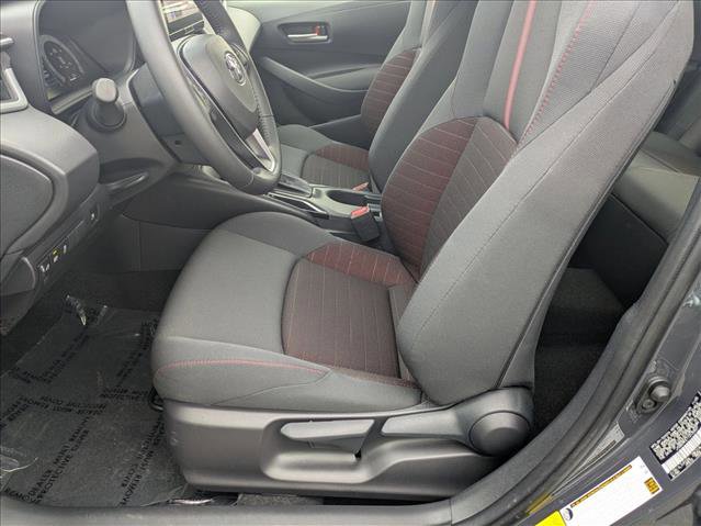 Used 2026 Toyota Corolla SE w/ SE Premium Package FWD image 15