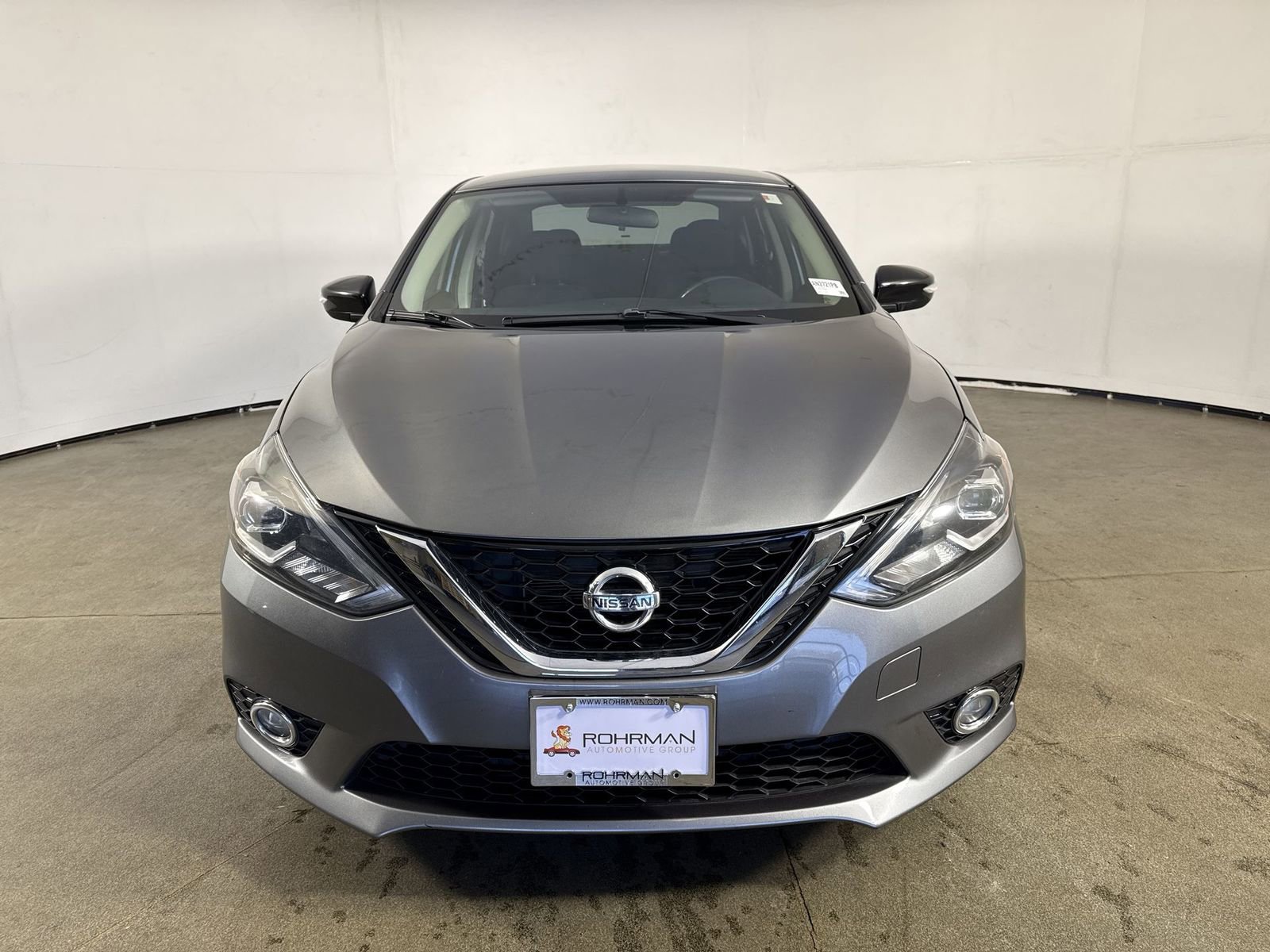 Used 2017 Nissan Sentra SR w/ SR Midnight Edition image 24