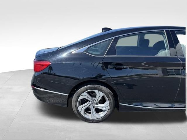 Used 2020 Honda Accord EX image 4