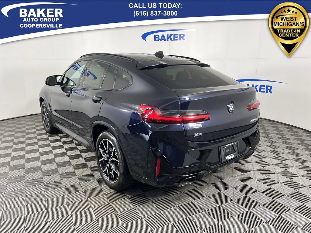 Used 2024 BMW X4 M40i image 3