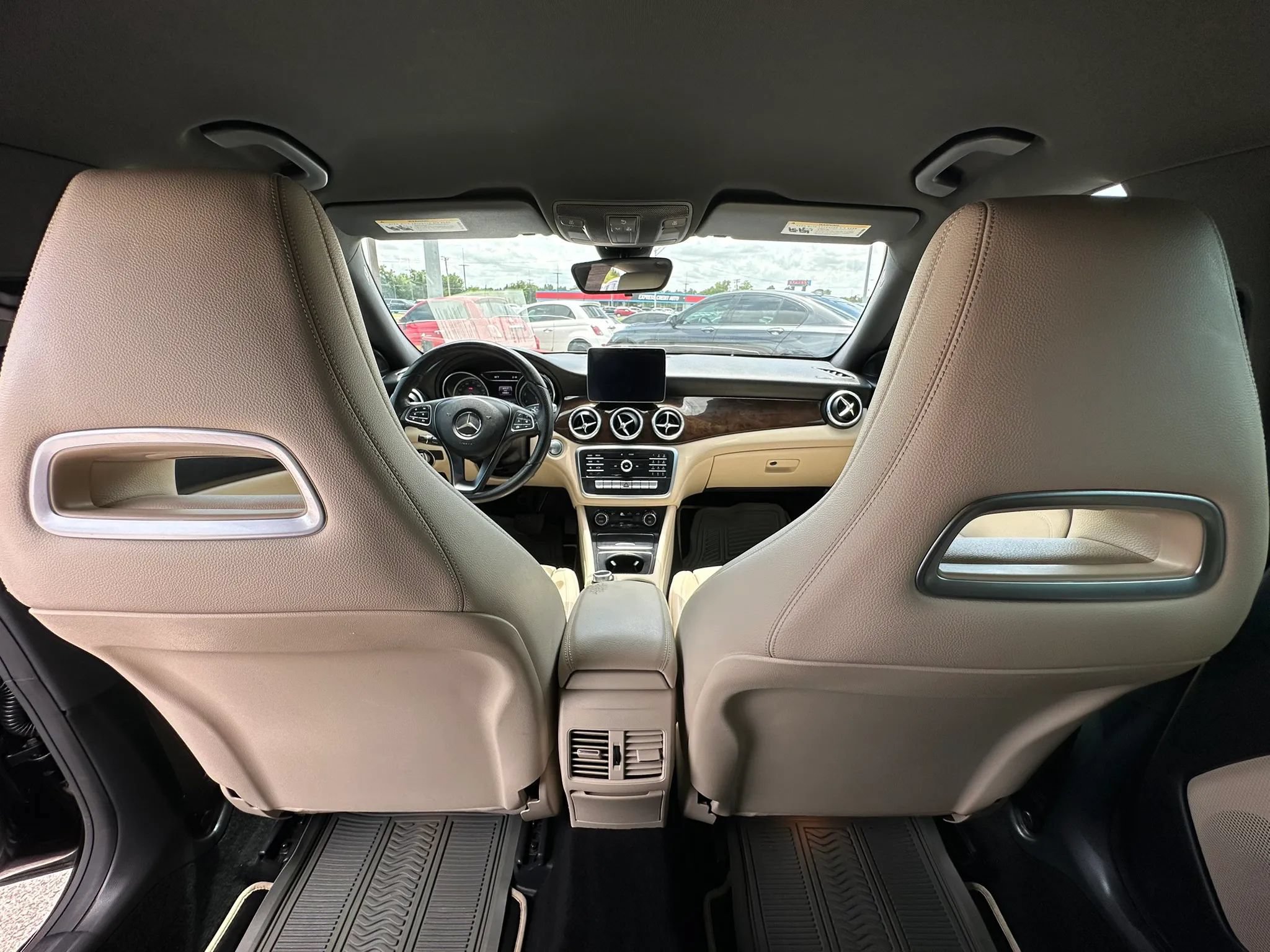 Used 2018 Mercedes-Benz CLA 250 image 15