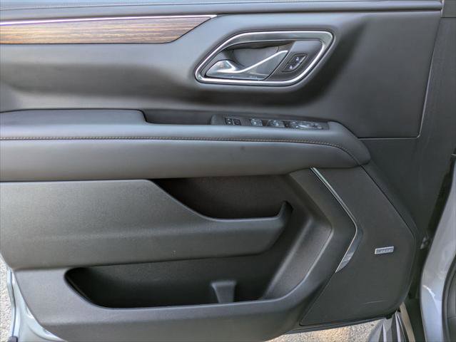 Used 2024 Chevrolet Tahoe High Country image 10