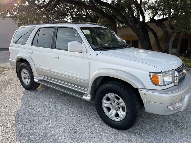 Used 2001 Toyota 4Runner Limited image 5