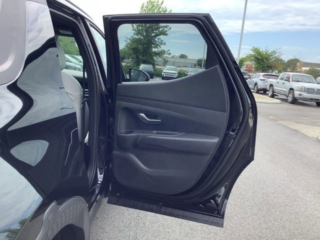 Used 2026 Hyundai Santa Cruz SEL image 32