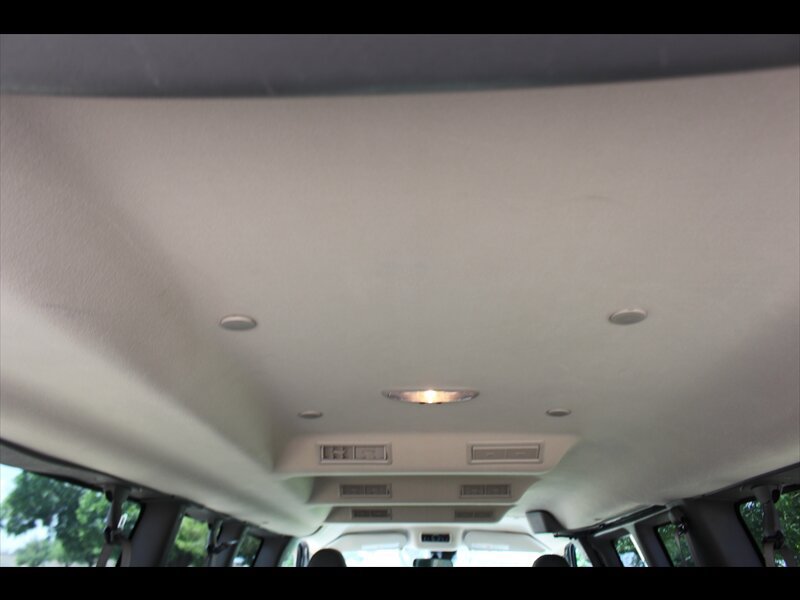 Used 2024 Chevrolet Express 3500 LT w/ LT Preferred Equipment Group RWD image 11