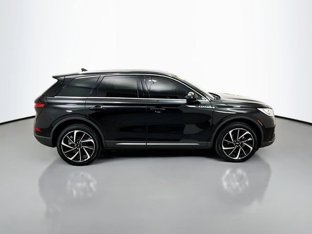 Used 2024 Lincoln Corsair Reserve image 8
