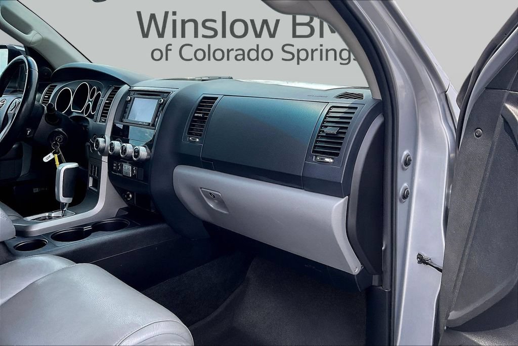 Used 2014 Toyota Sequoia Limited AWD/4WD image 27