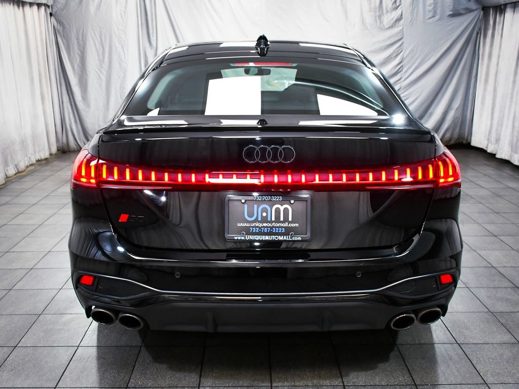 Used 2025 Audi S5 Premium Plus w/ Premium Plus Package AWD/4WD image 5