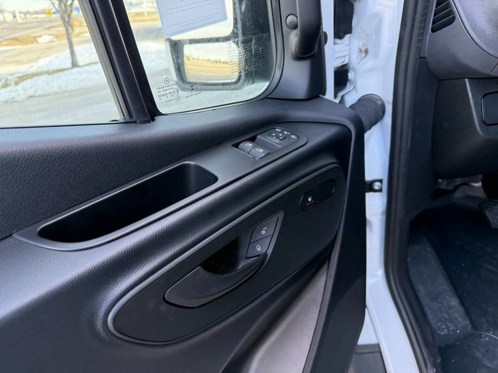 New 2025 Mercedes-Benz Sprinter 2500 image 10
