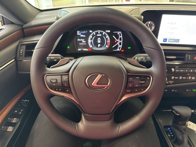 New 2025 Lexus ES 350 w/ Premium Package image 18