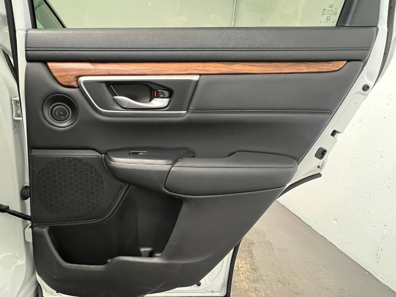 Used 2020 Honda CR-V Touring image 13