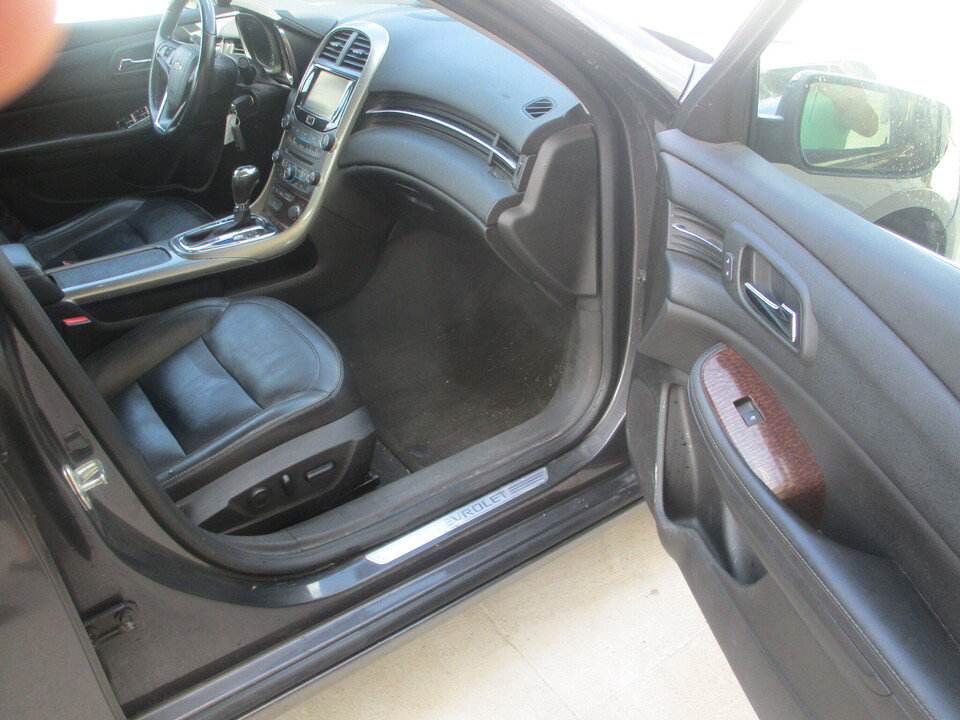 Used 2013 Chevrolet Malibu LTZ FWD image 19