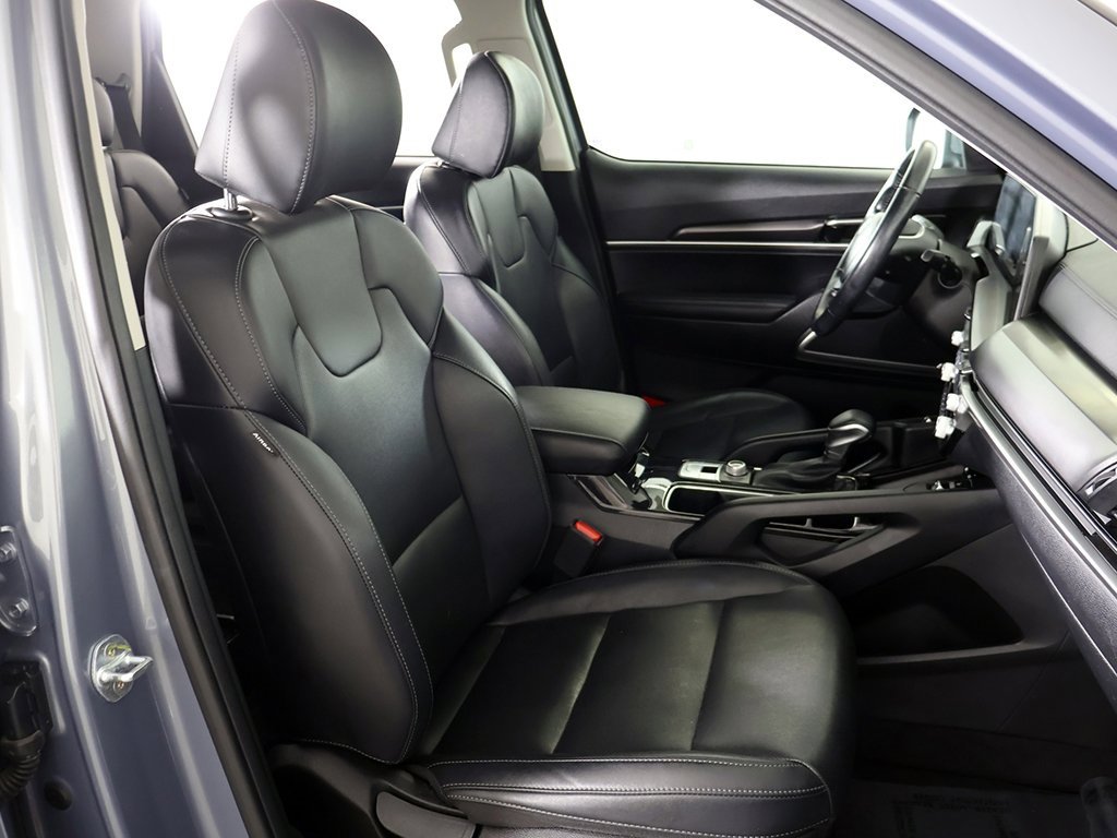Used 2023 Kia Telluride S image 29