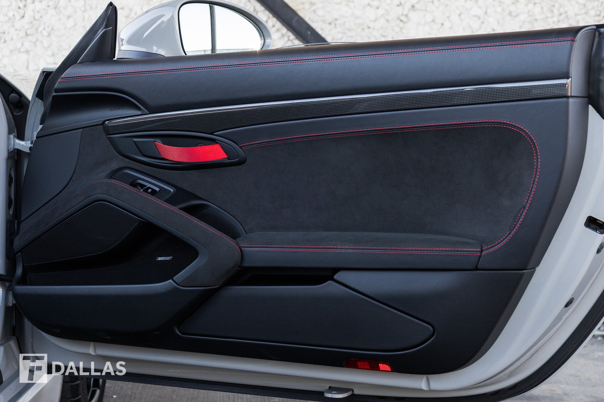 Used 2022 Porsche 718 Boxster Spyder RWD image 36