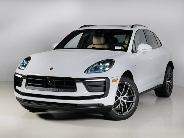Certified 2026 Porsche Macan AWD/4WD image 1