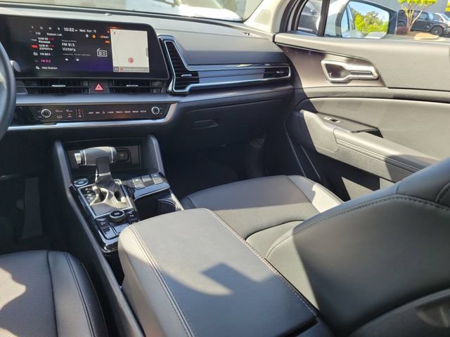Certified 2025 Kia Sportage EX FWD image 10