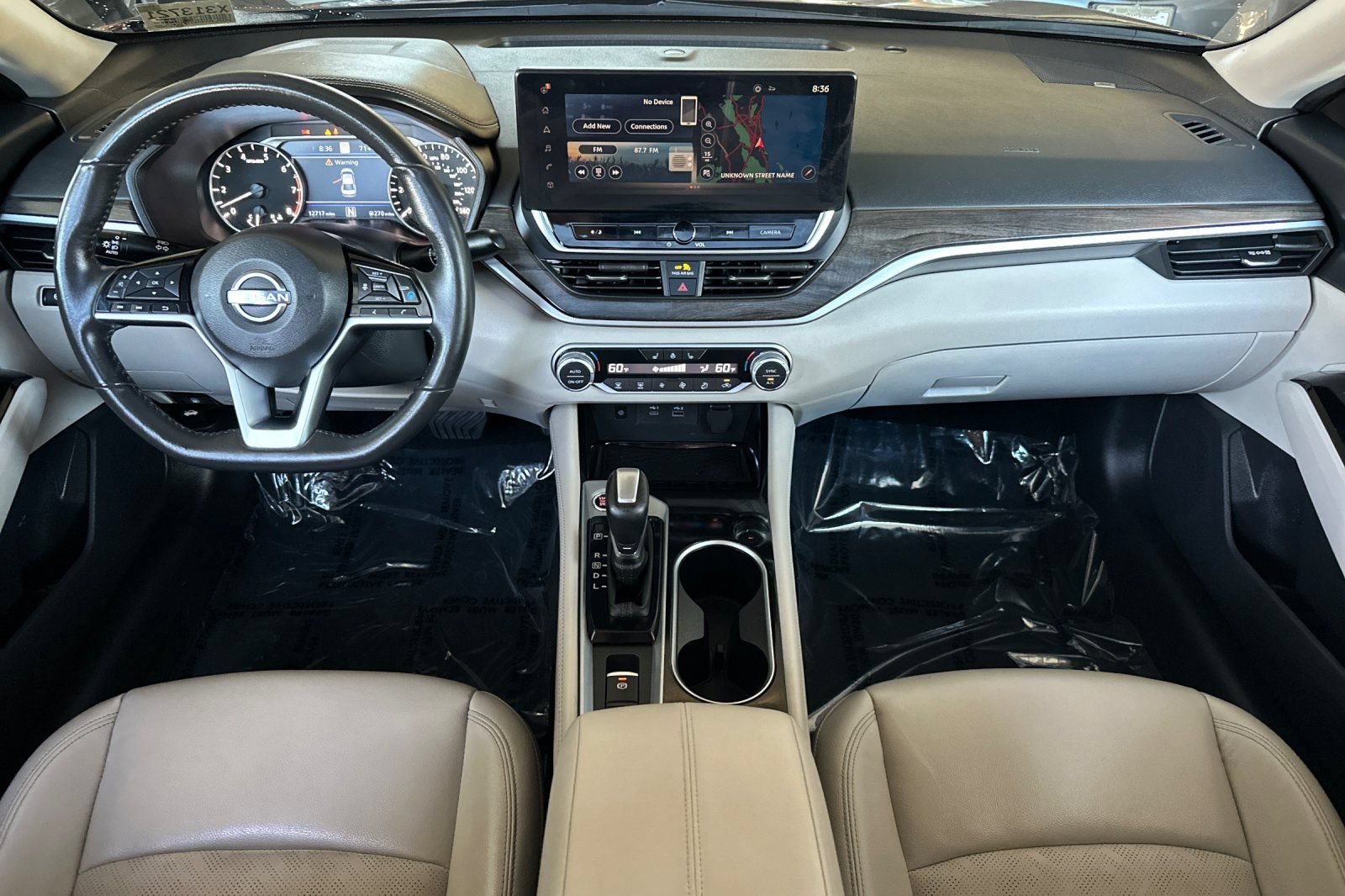 Used 2024 Nissan Altima 2.5 SL FWD image 14