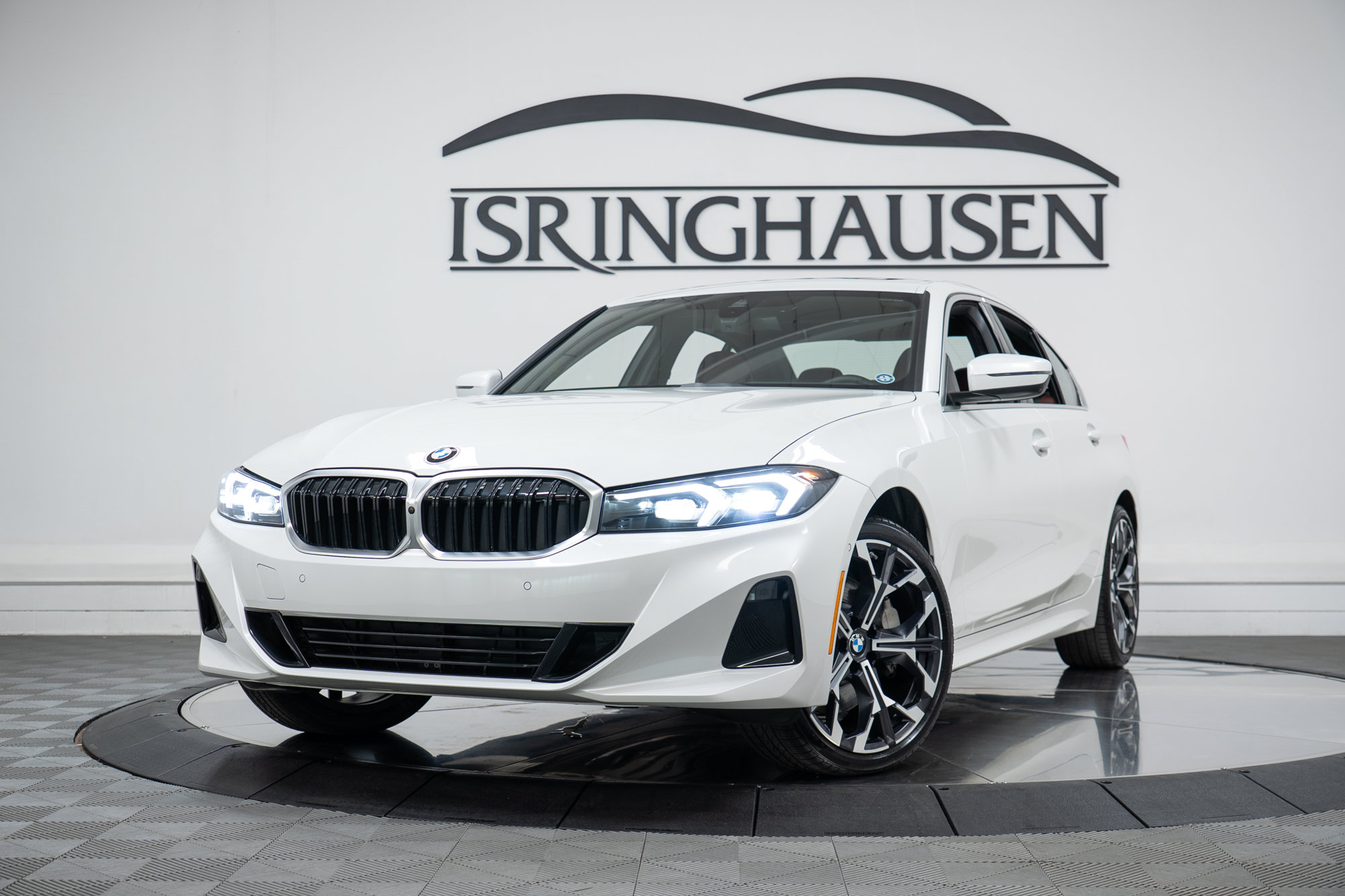 Used 2026 BMW 330i xDrive Sedan AWD/4WD image 26