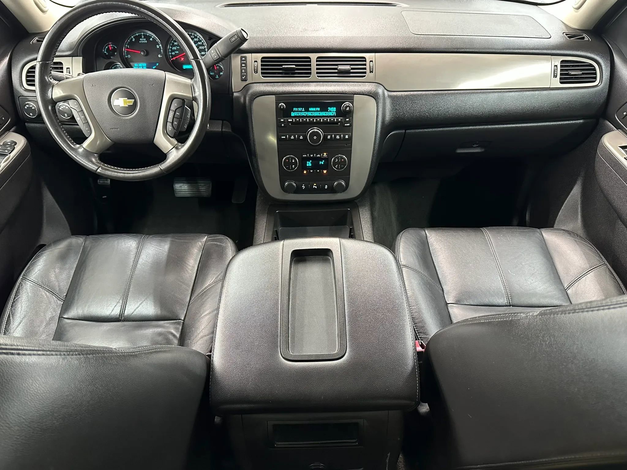 Used 2012 Chevrolet Silverado 1500 LTZ AWD/4WD image 19