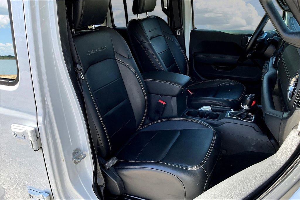 Used 2022 Jeep Wrangler Unlimited Sahara image 31