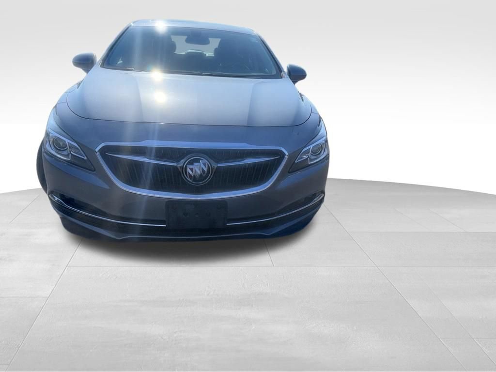 Used 2019 Buick LaCrosse Essence w/ Sun and Shade Package AWD/4WD image 8