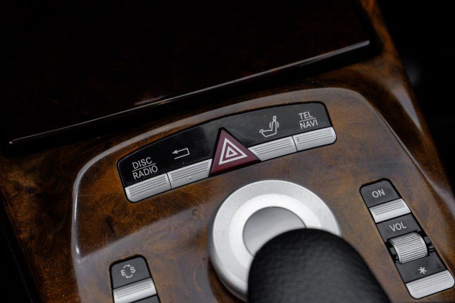 Used 2013 Mercedes-Benz S 550 4MATIC image 28